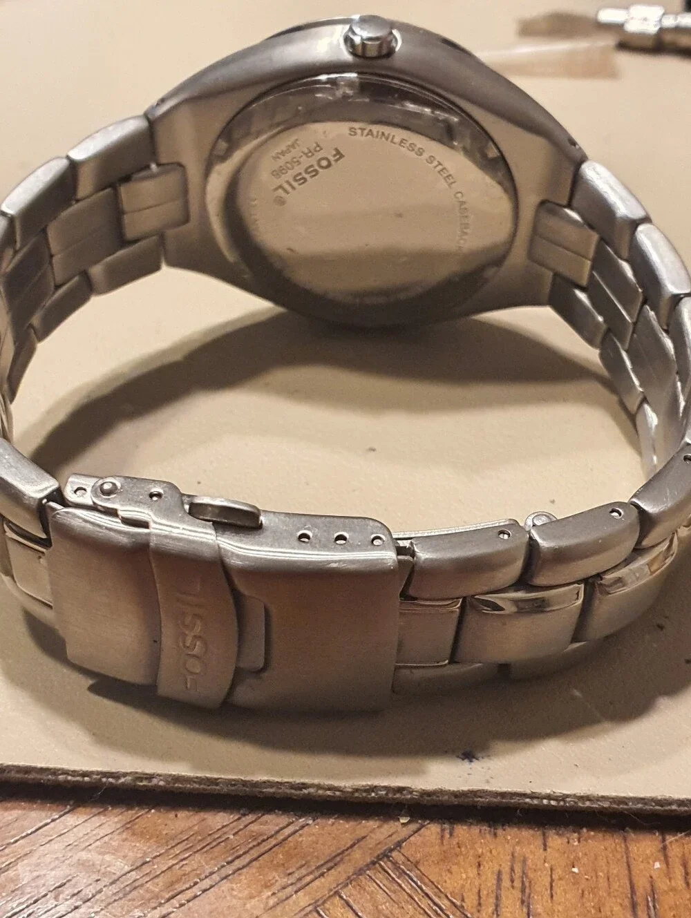Fossil excellent used
